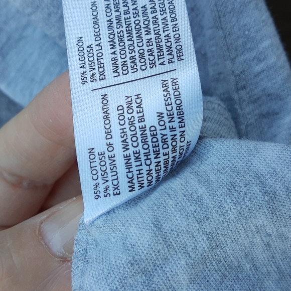 U.S. Polo Assn. Women's V neck polo shirt, size XL, gray color - Picture 4 of 6